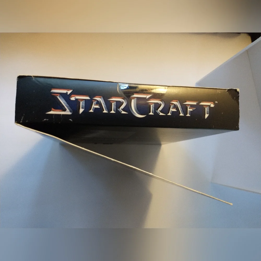 StarCraft Big Box PC Game, CIB Plus Strategy Guide